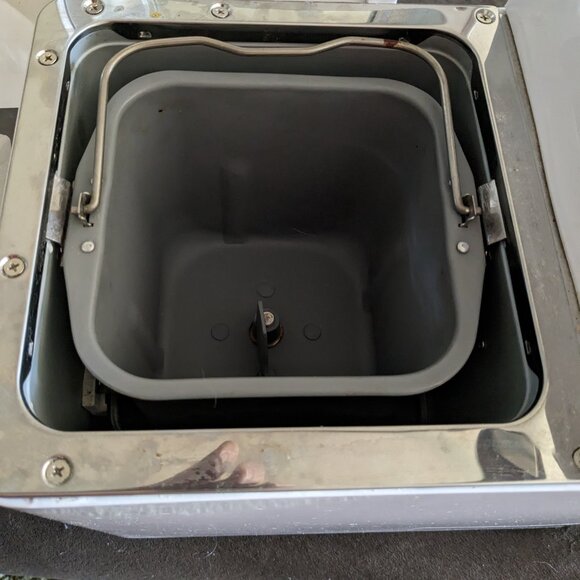 Portable Bread Making Machine - Picture 2 of 5